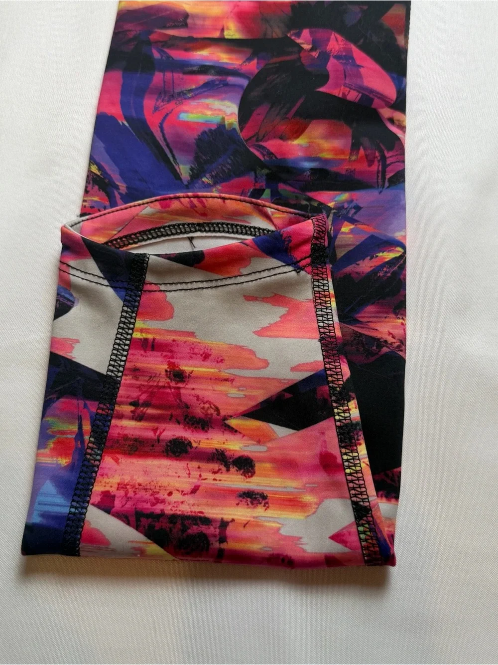 Nike Dri-Fit Running Leggings Women’s Small Abstract Pink Purple Zip Pocket
